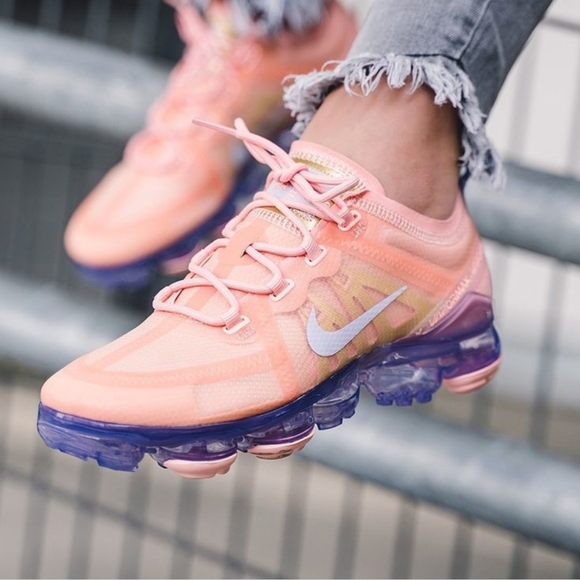 Nike Vapormax sneakers - Picture 2 of 9